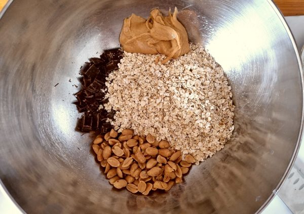 ingredients for no bake chocolate oatmeal cookies