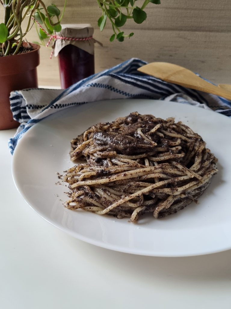 Hungarian Poppy Seed Noodles
