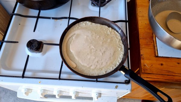 Frying gluten free crepes
