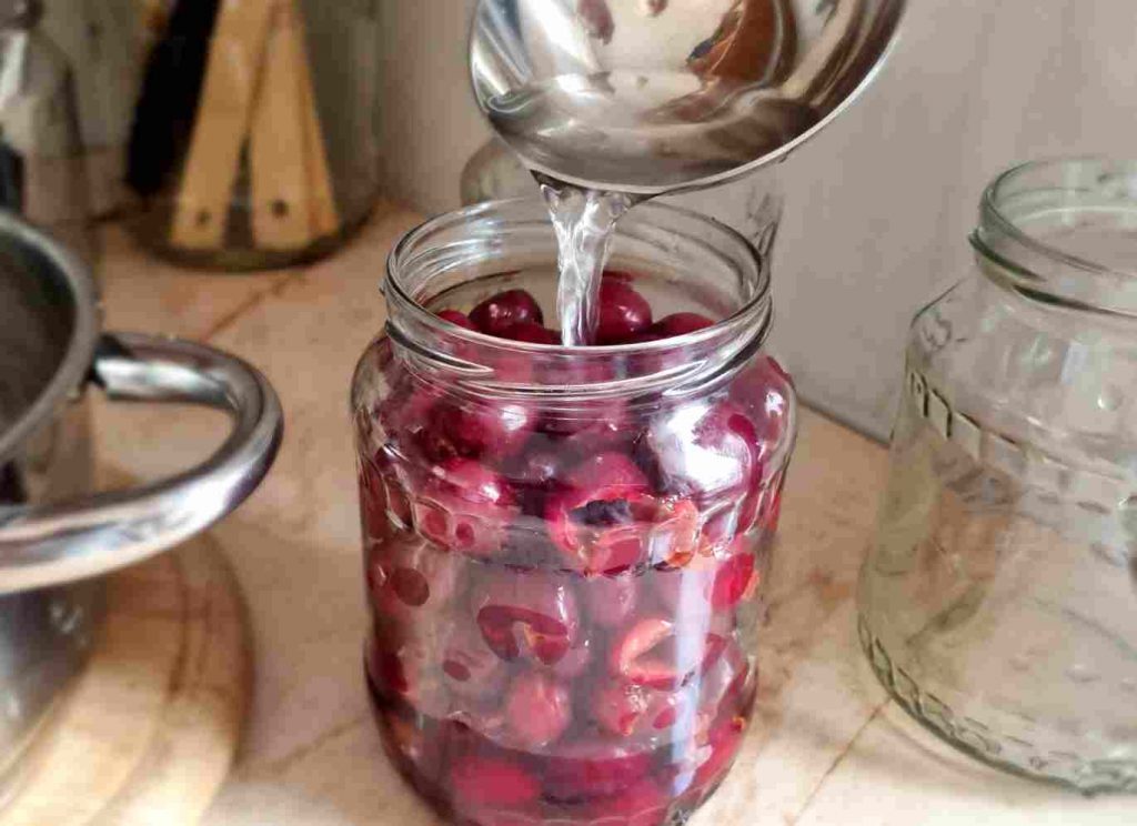 Cold Pack Canning Cherries