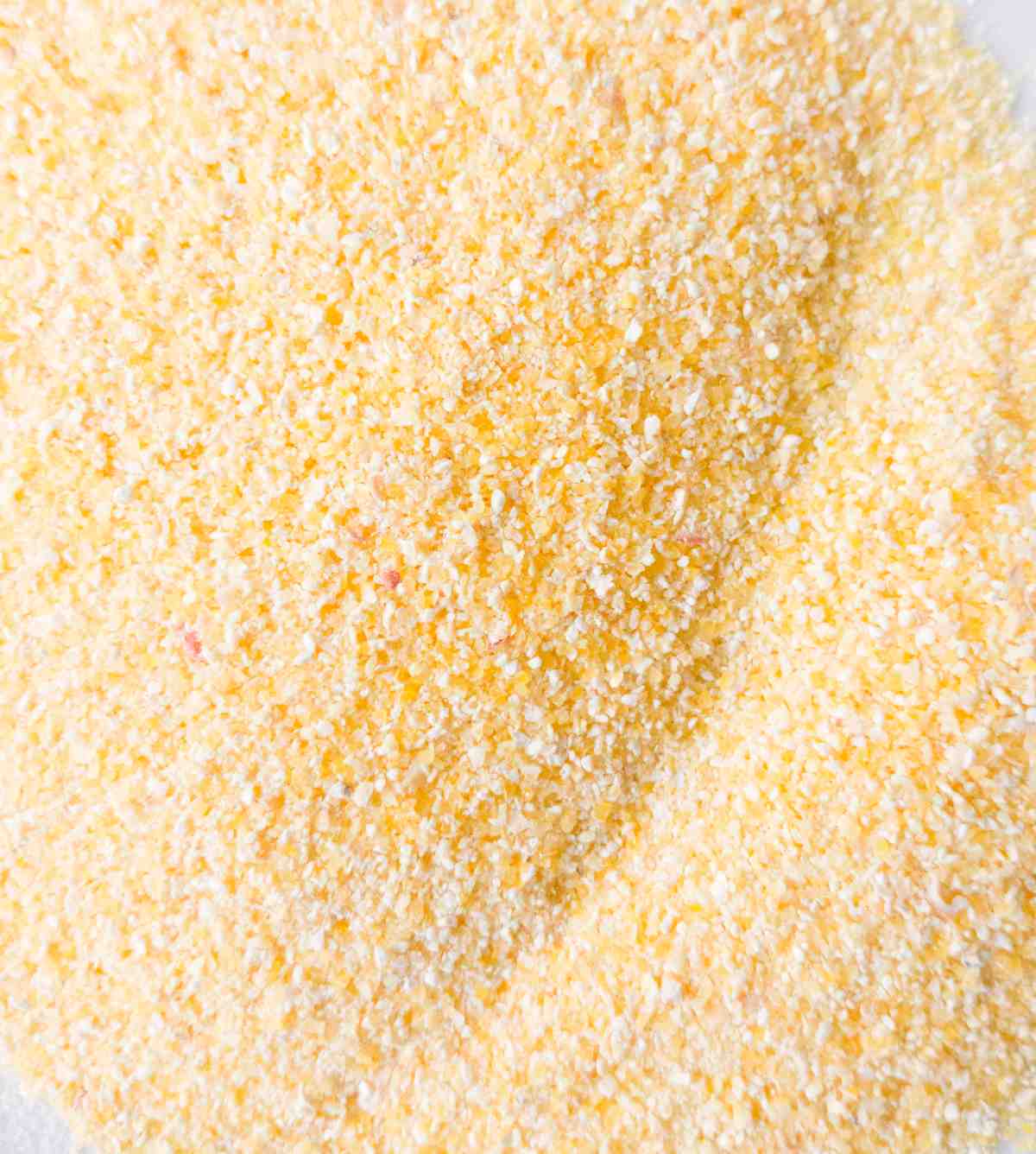 Cornmeal up close.