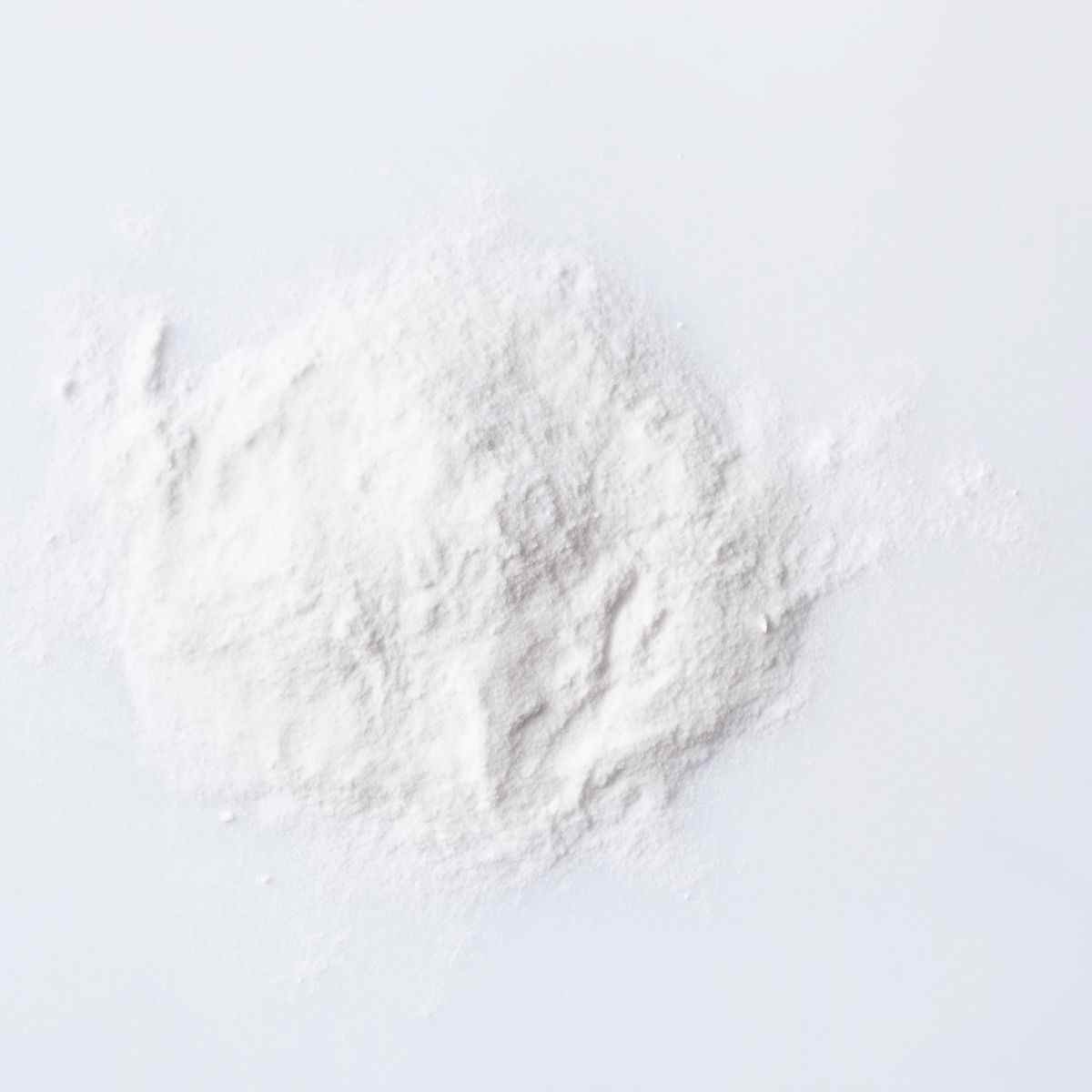 xanthan gum on a white background.