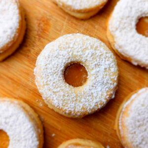 Gluten-free sourdough Linzer cookies up close.